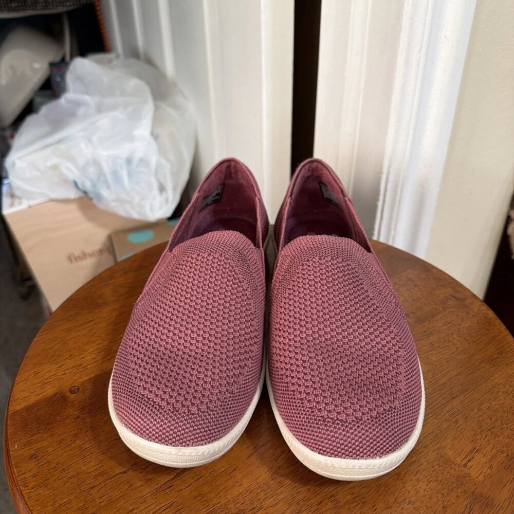 Skechers Women's Madison Ave-Admissible Sneaker - Dark Rose - Size 6.5 - EUC - Picture 2 of 6